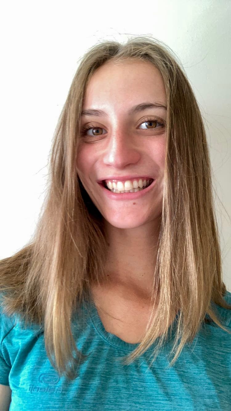 Portrait de Marie Salabert, ostéopathe animalière